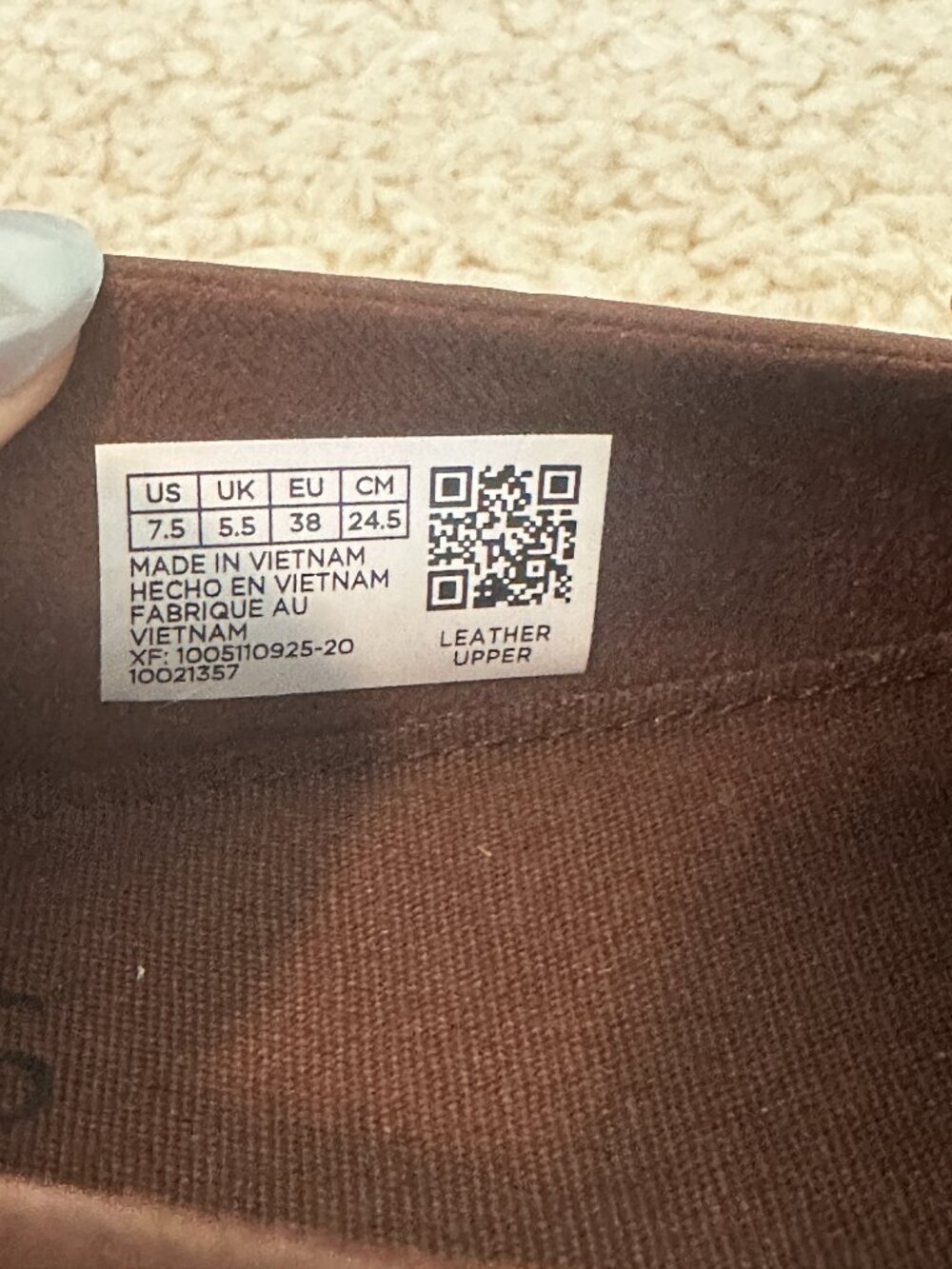 Tom's Dark Brown Leather Lug Sole Cara Loafer sz 7.5 EUC - Picture 6 of 9